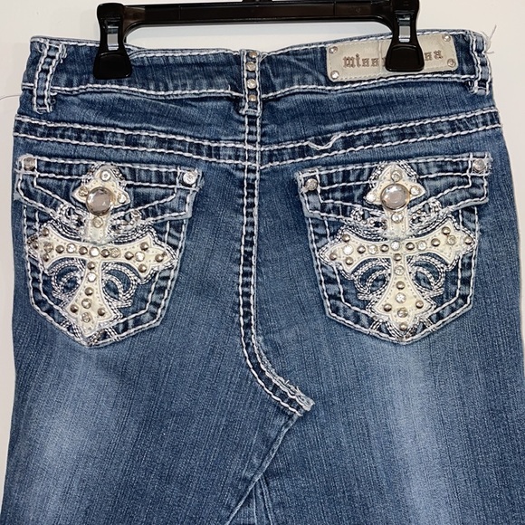 Miss Chic USA Women’s Stretch Denim w/ Big Stitch and Appliqués Size 5 - Picture 4 of 12